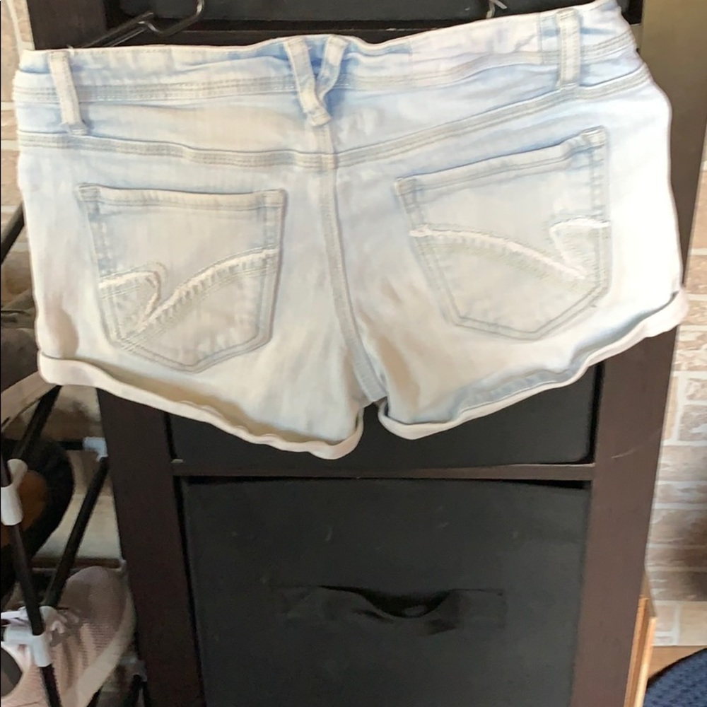 Shorts - Picture 2 of 2